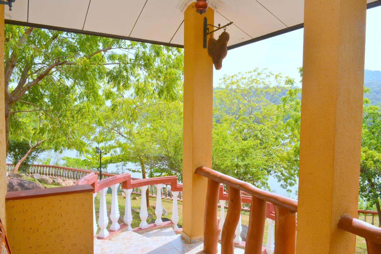 Kodigahawewa Forest Resort Tissamaharama Esterno foto